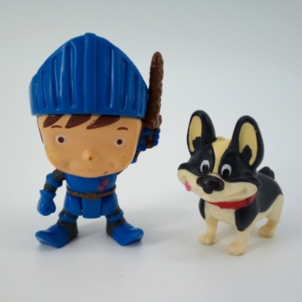 Mike the Knight and Yap Puppy Dog Posable Action Figure 2012 Mattel 3 in Set Lot